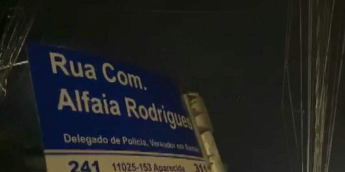 Um motociclista atropelou um ciclista e um pedestre no cruzamento entre a Avenida Almirante Cochrane e a Rua Comendador Alfaia Rodrigues