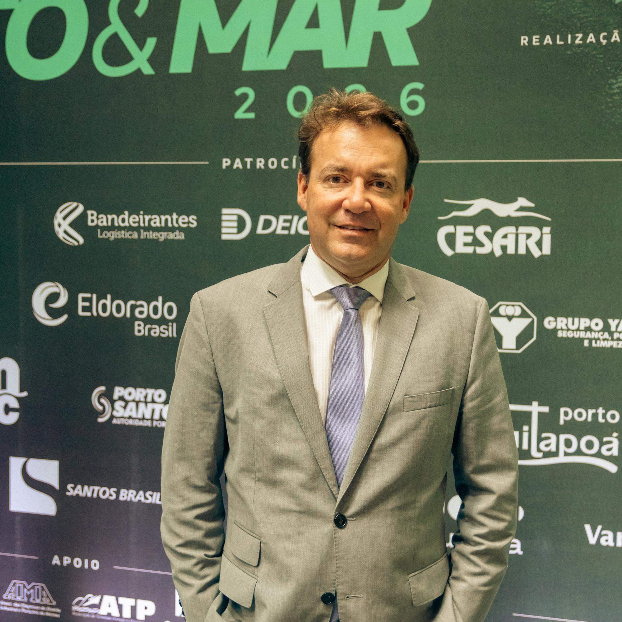 "Visitas e encontros com especialistas nesses três países vão aproximar essas experiências da nossa realidade, conectando novas soluções às oportunidades do Brasil e trazendo inovação para o futuro dos portos brasileiros", afirma Maxwell Rodrigues