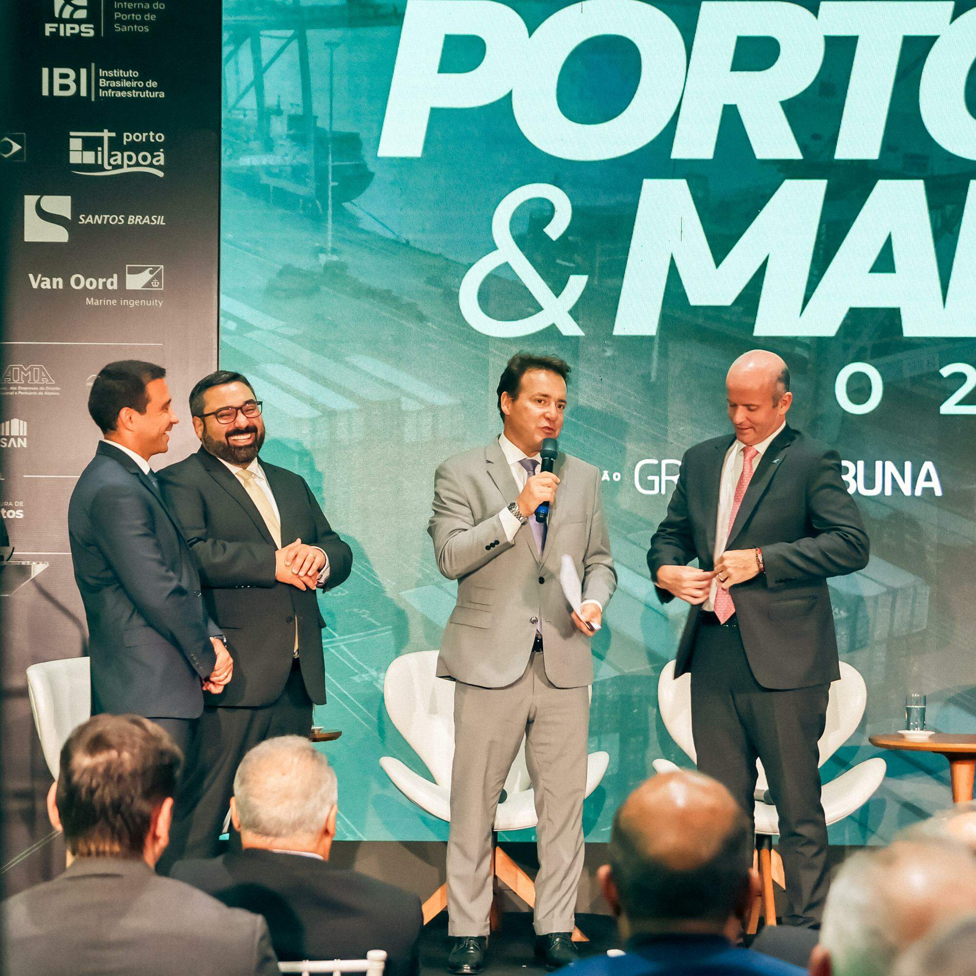 "Visitas e encontros com especialistas nesses três países vão aproximar essas experiências da nossa realidade, conectando novas soluções às oportunidades do Brasil e trazendo inovação para o futuro dos portos brasileiros", afirma Maxwell Rodrigues