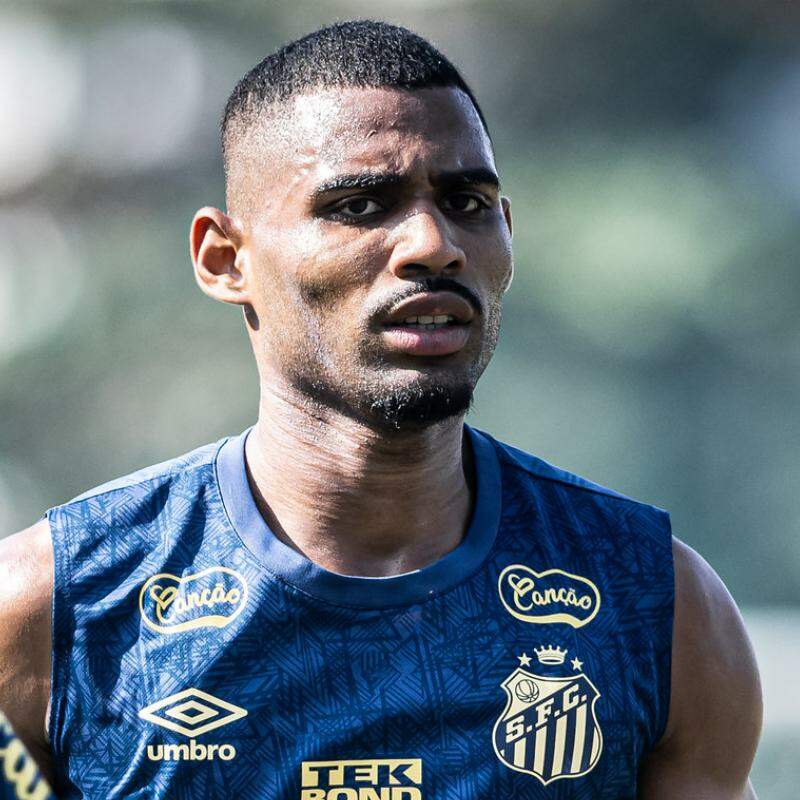 Joaquim foi comprado pelo Santos junto ao Cuiabá em 2023 e negociado em julho de 2024 para o Atlas, do México