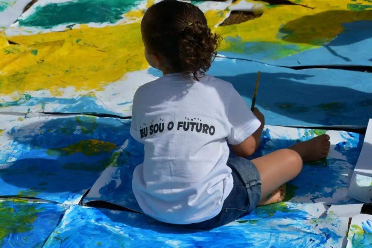 Pais veem palmada como disciplina e não como violência, alerta Unicef