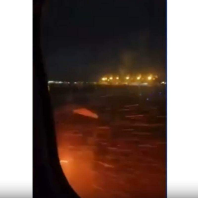 Avião pega fogo durante decolagem e fecha Aeroporto de Goiânia