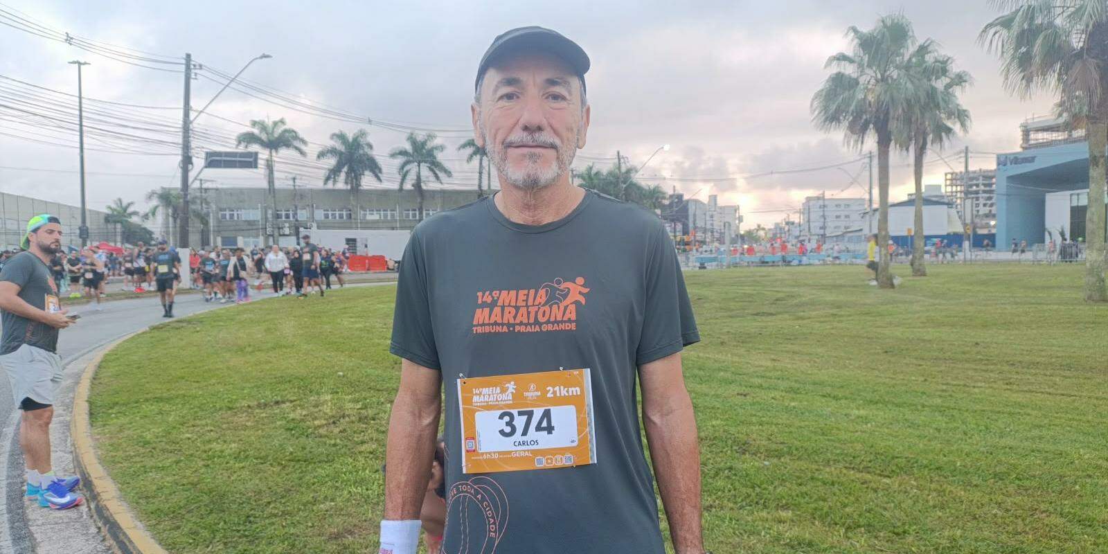 Carlos Fernando Machado, de 66 anos, participou da Meia Maratona Tribuna Praia Grande