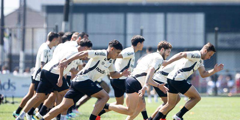 Elenco do Santos treinou neste final de semana visando a retomada do Brasileirão, na sexta (2), contra o São Paulo
