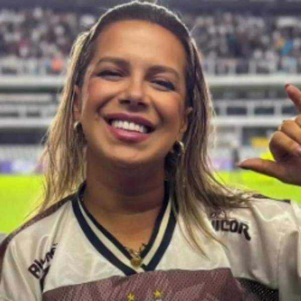 A influenciadora recebeu diversas homenagens de influenciadores, amigos e de seu namorado