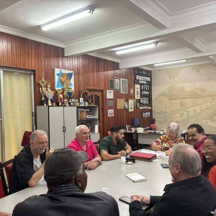 Sindicato recebe associados e familiares para pesquisas