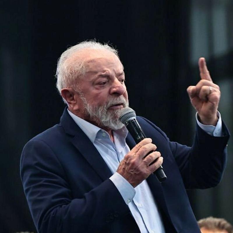 Luiz Inácio Lula da Silva (PT), durante visita à Baixada Santista em 2025; ele vai para o quarto mandato como presidente do Brasil