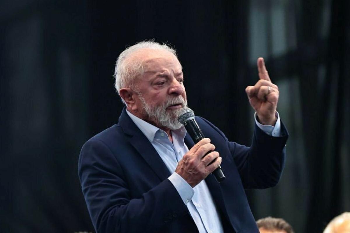 Luiz Inácio Lula da Silva (PT), durante visita à Baixada Santista em 2025; ele vai para o quarto mandato como presidente do Brasil