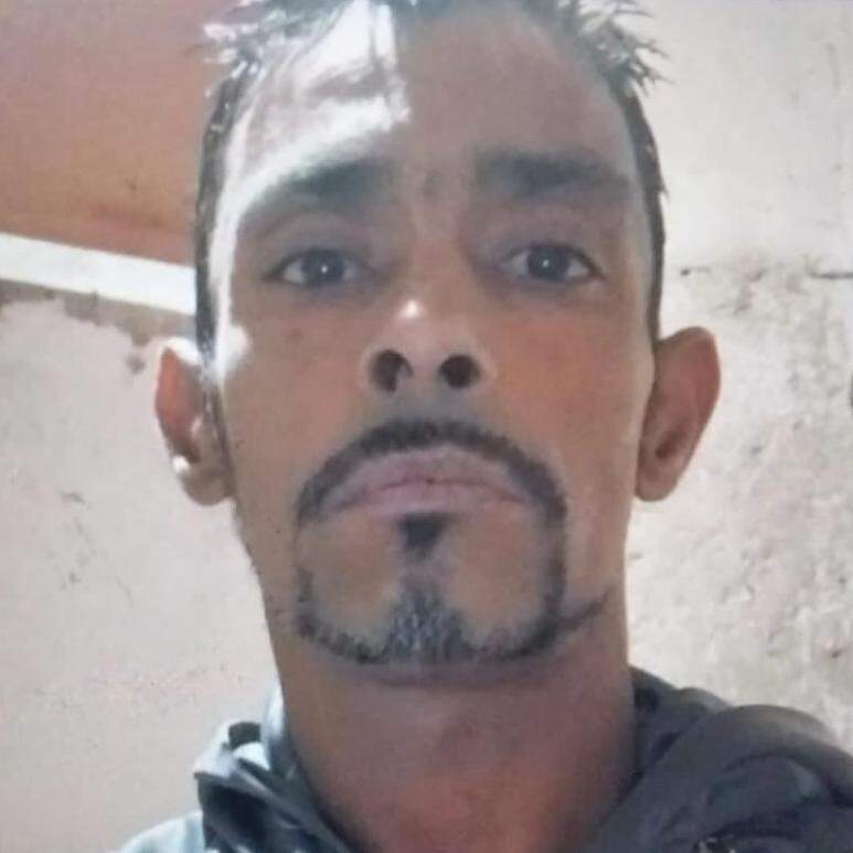 Adriano de Oliveira é morador do bairro Tupi, em Praia Grande