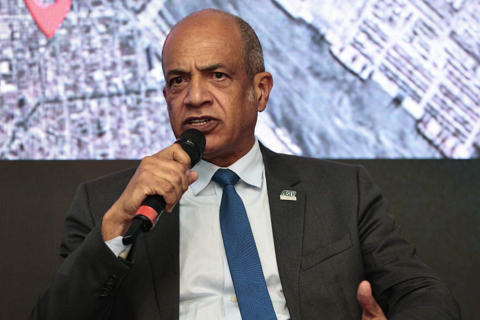 “The problem is excessive regulation or, at times, a lack of adequate technical expertise and regulation that has not been properly discussed or properly assessed”, says Jesualdo Silva, president of Associação Brasileira dos Terminais Portuários (ABTP)