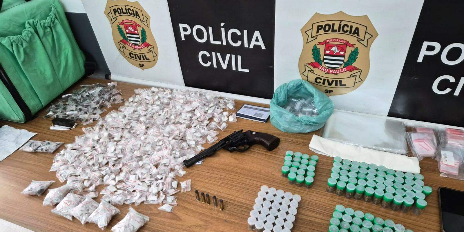 O material foi apreendido pela Polícia Civil