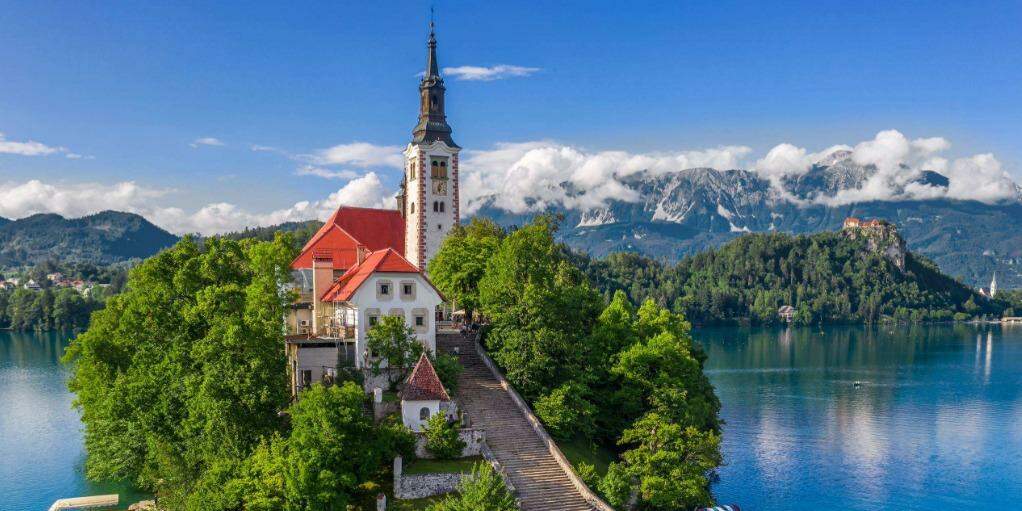 O Lago Bled é, sem dúvida, o cartão-postal mais famoso do país