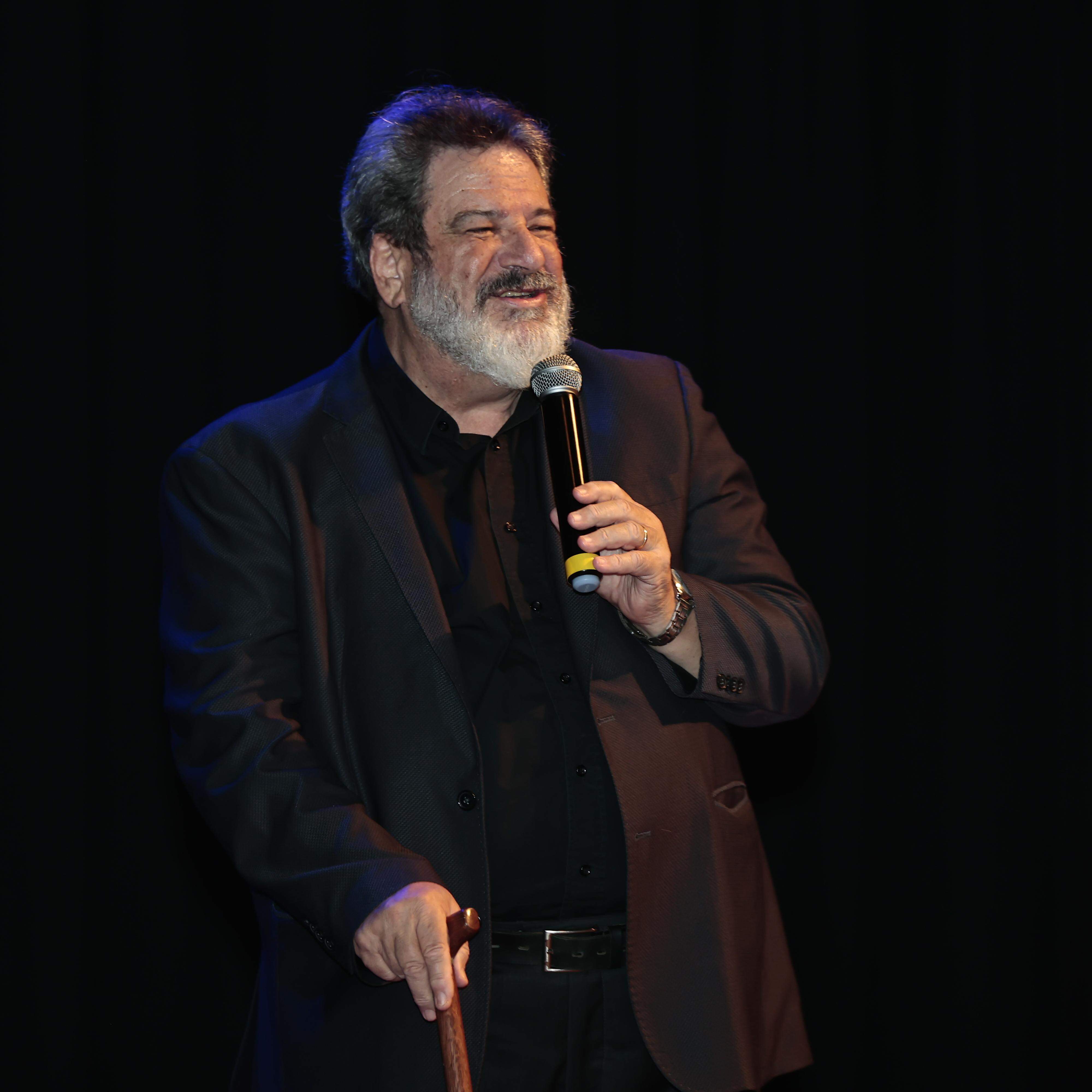 “Podemos ter uma relação de vida contributiva, jamais submissa”, diz Cortella