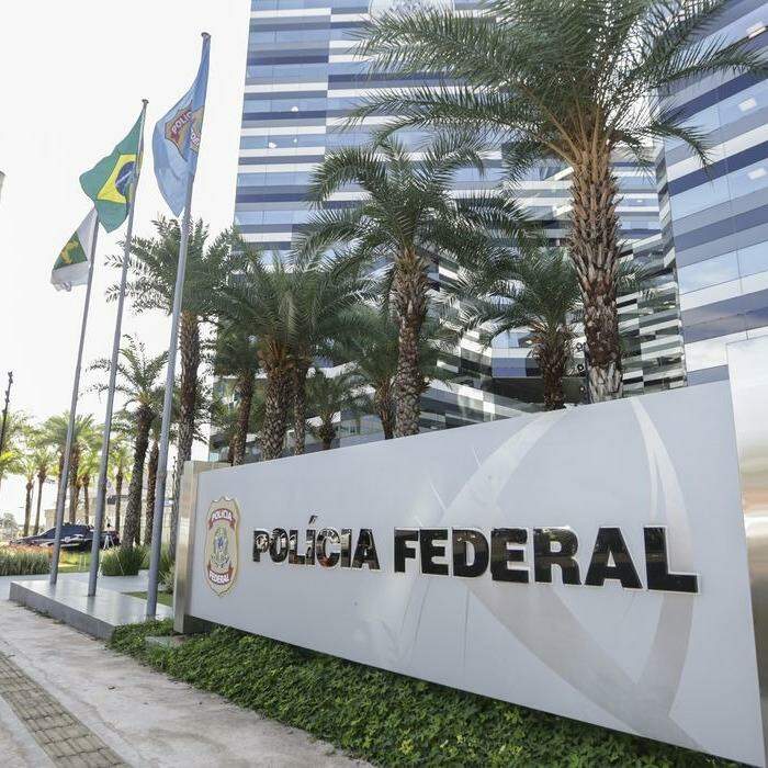 A Polícia Federal atua em todo o Brasil neste domingo (4), dia de eleições