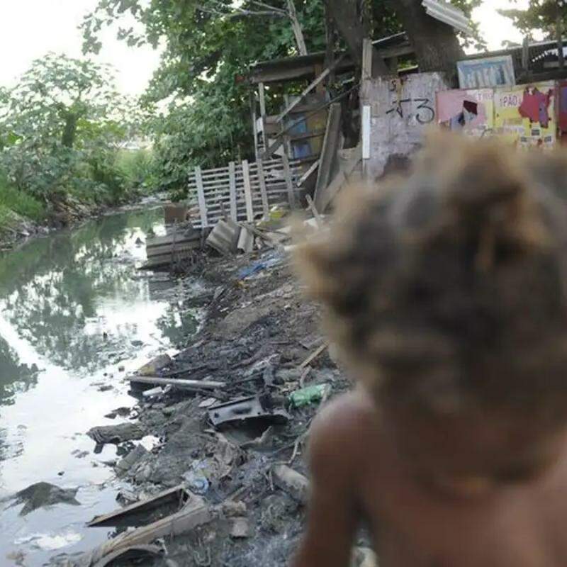 Brasil: 30 milhões de crianças estão expostas aos riscos climáticos