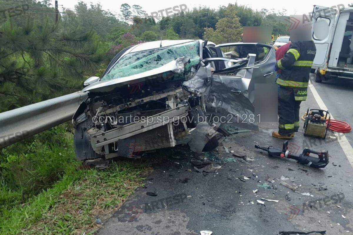 O acidente foi provocado após a condutora de um veículo sofrer um mal súbito ao volante