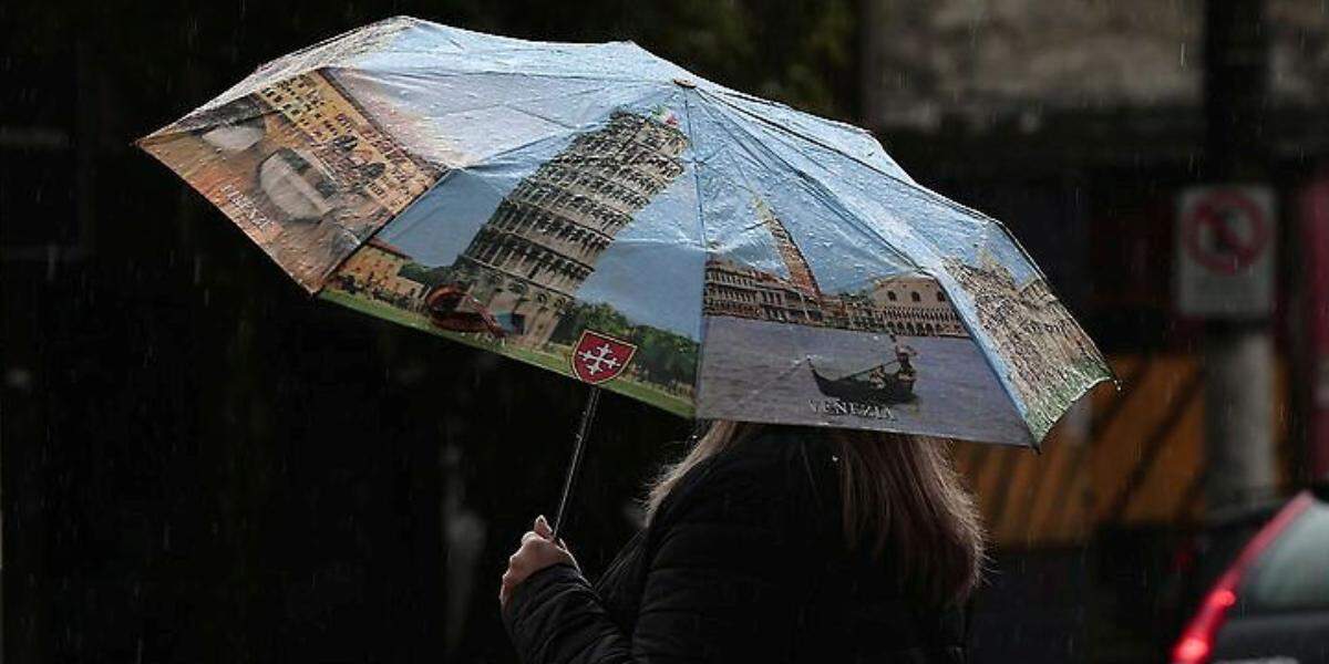 Pancadas de chuva podem ocorrer nos três dias do feriado prolongado na Baixada Santista