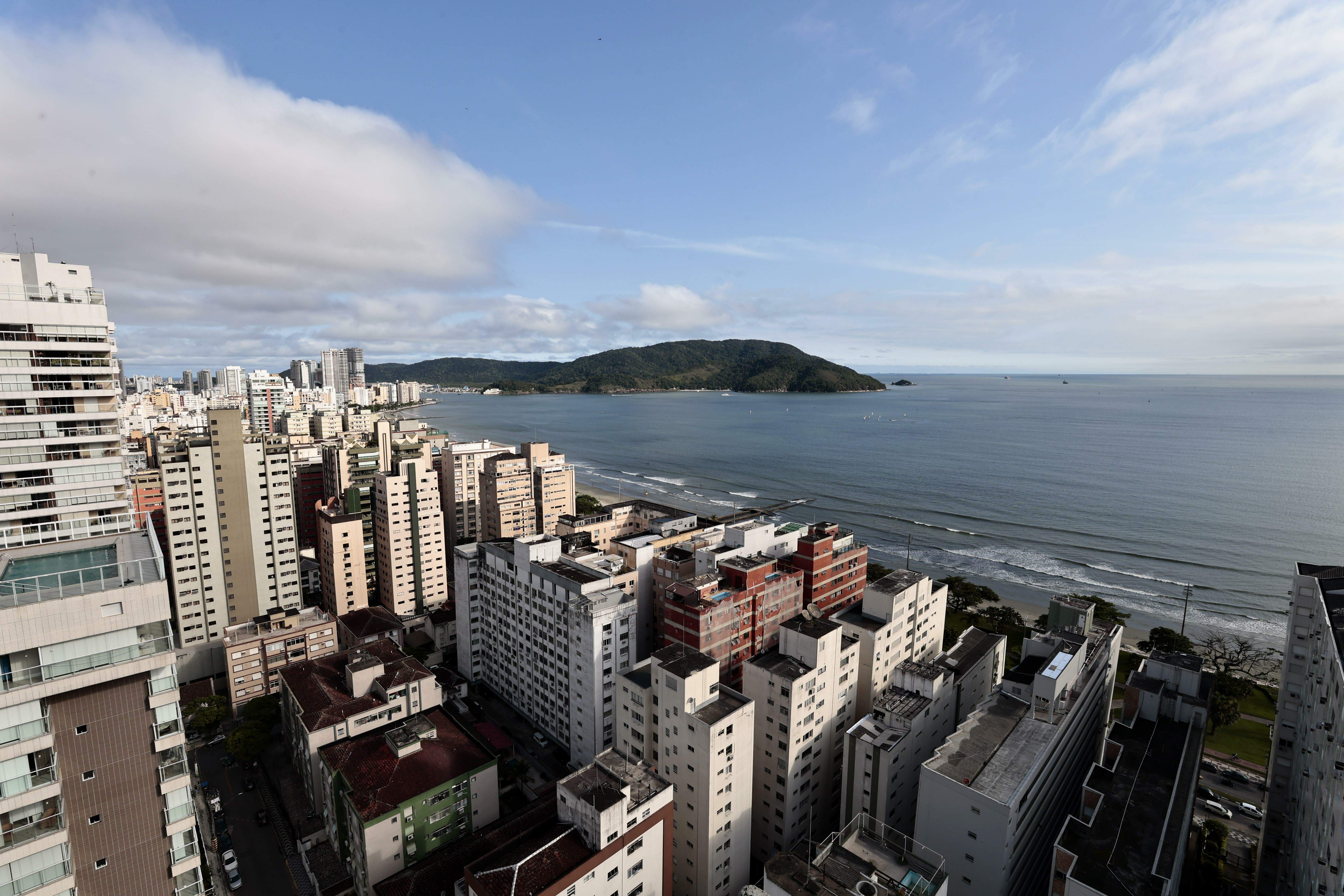 Apartamento com vista para o mar sem risco futuro de obstrução ganha valorização específica no mercado