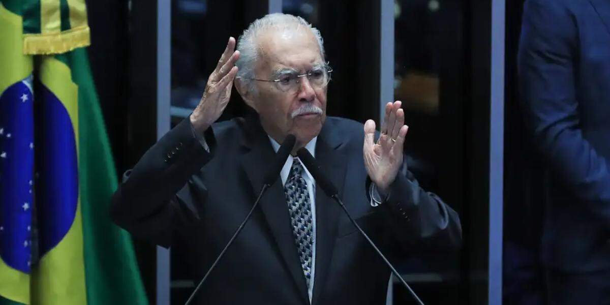 Ex-presidente foi submetido a um procedimento cirúrgico abdominal que transcorreu sem intercorrências