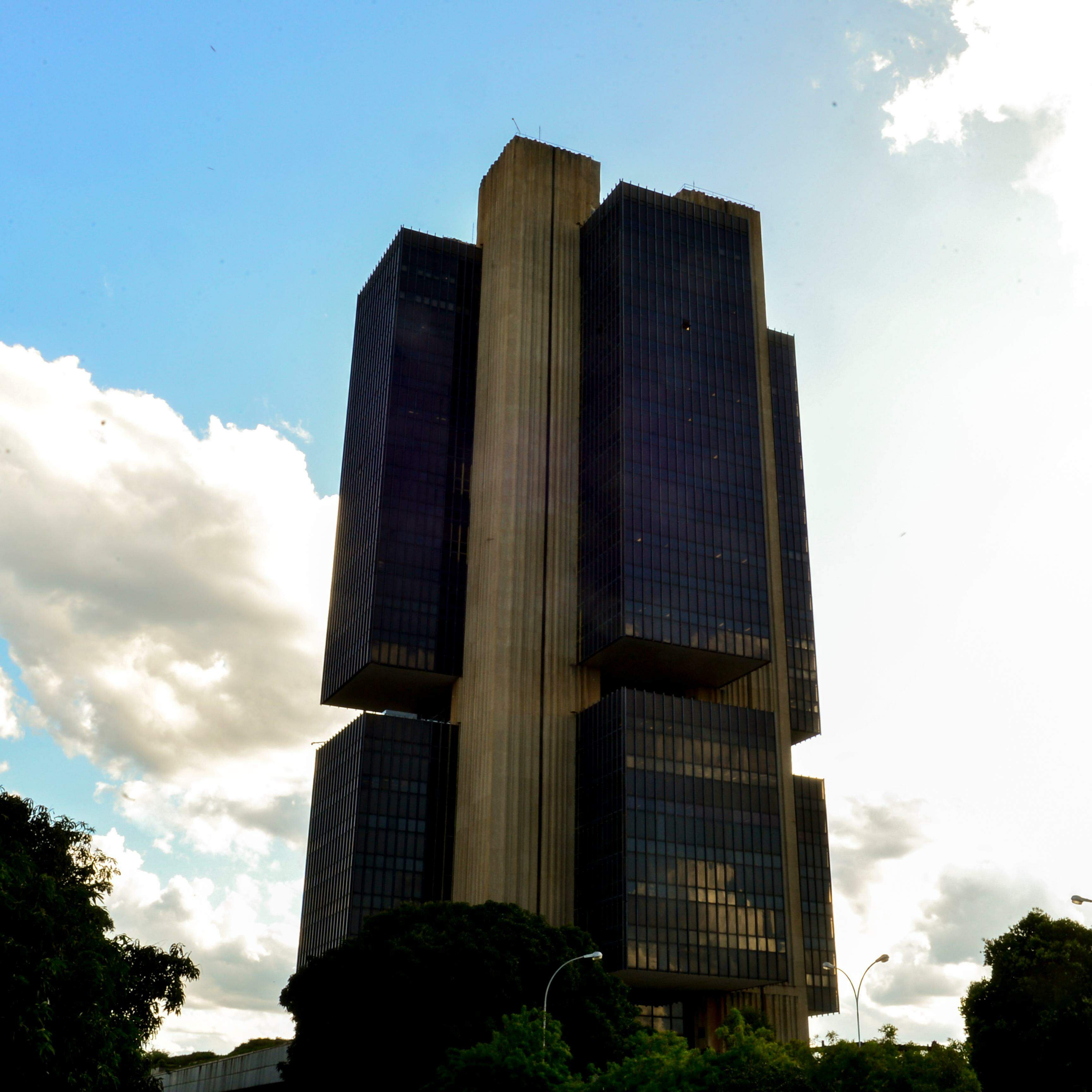 Brasil está sujeito a fatores externos sobre suas decisões no campo do custo do crédito