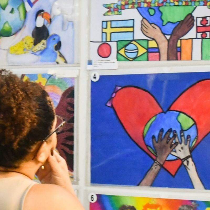 Além de estimular a criatividade, o concurso busca incentivar crianças e adolescentes a refletirem sobre empatia