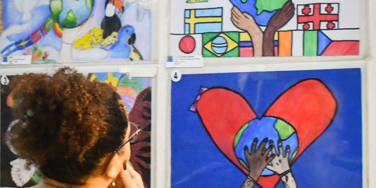 Além de estimular a criatividade, o concurso busca incentivar crianças e adolescentes a refletirem sobre empatia