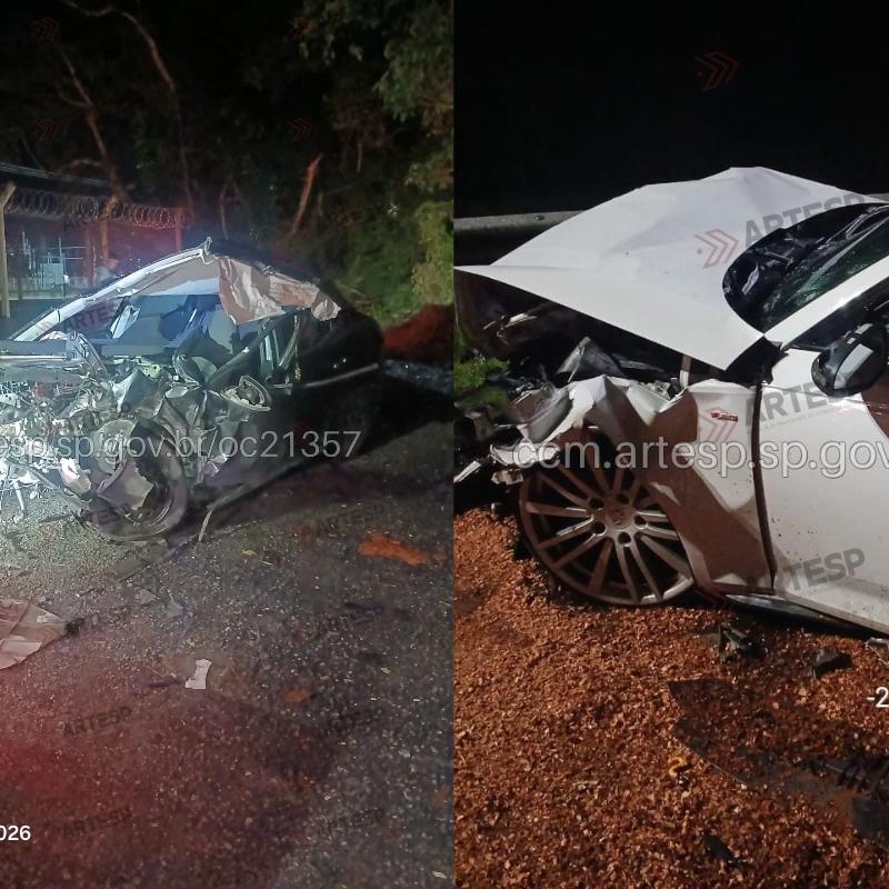 A colisão ocorreu na altura do km 225, na ponte sobre o Rio Itapanhaú, no trecho em Bertioga