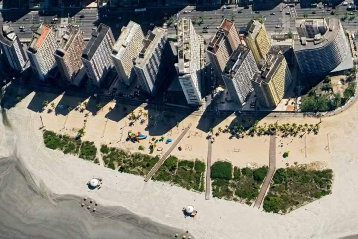 O termo "jundu" se refere à vegetação rasteira e arbustiva típica das formações praianas; parque ficará na orla de Santos