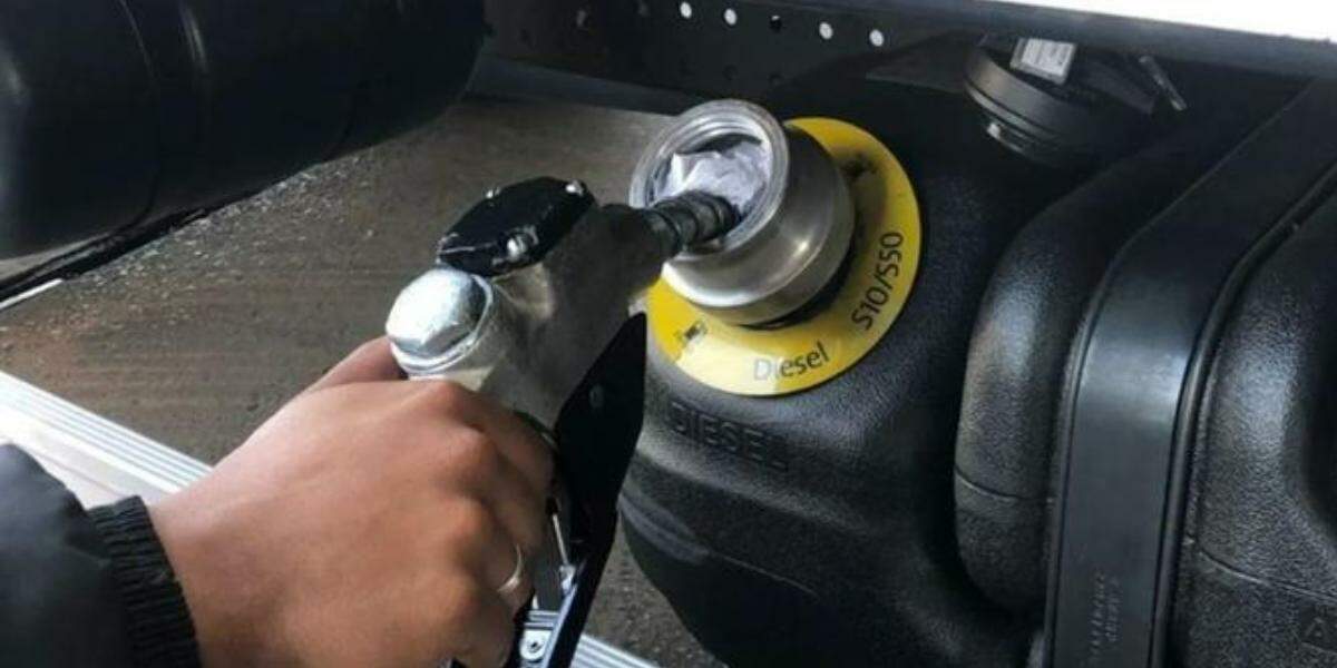 A gasolina manteve estabilidade, com leve alta de 0,15%