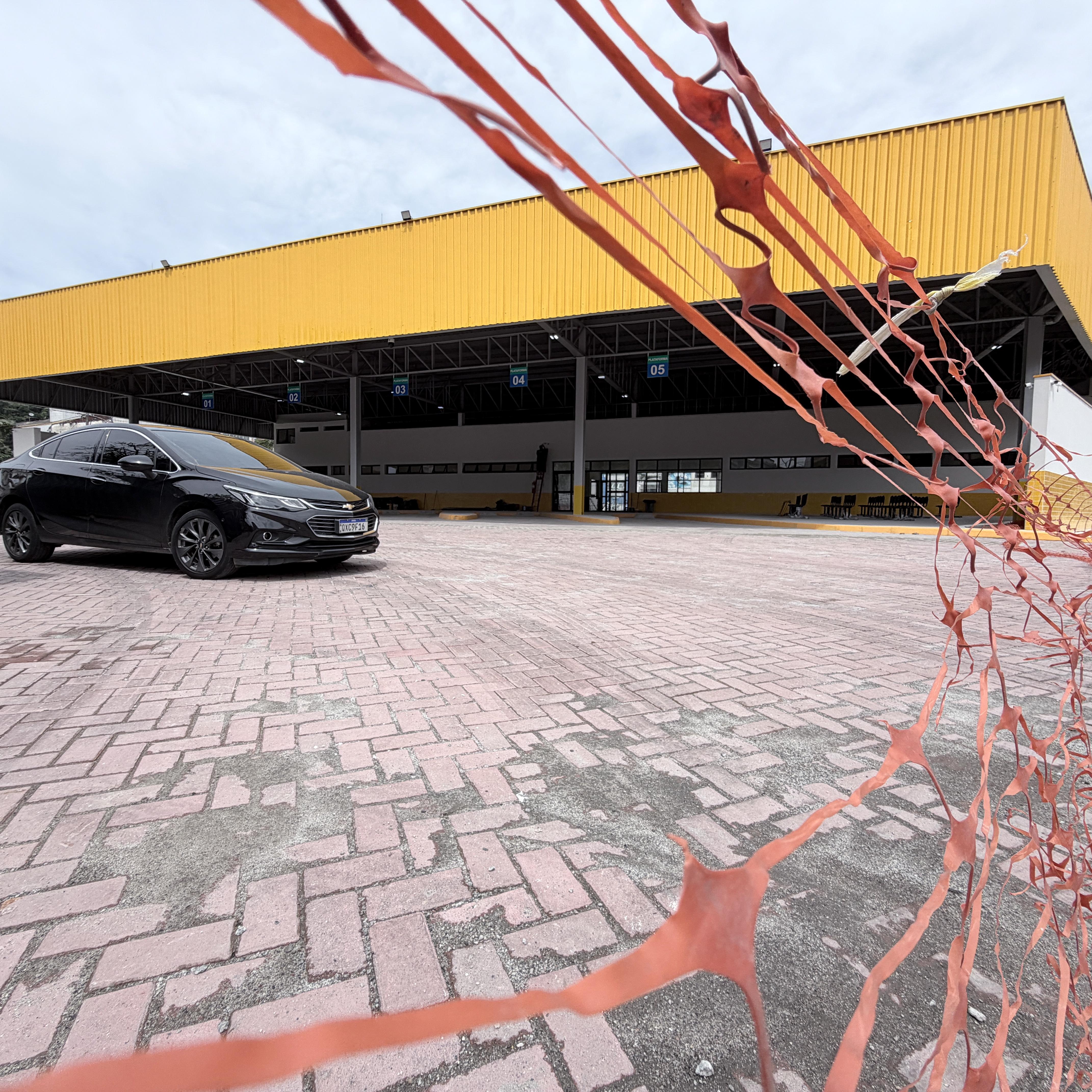 Serviços da nova rodoviária estão 99% prontos e concentrados na organização do entorno, de acordo com a Prefeitura de São Vicente