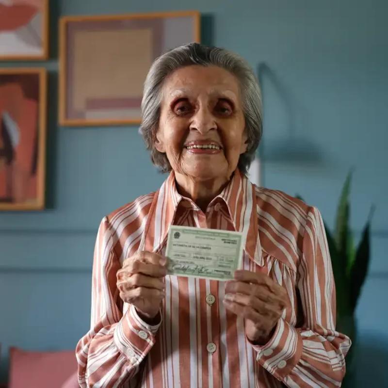 A abstenção de eleitores com mais de 70 anos caiu quase 10 pontos percentuais no primeiro turno