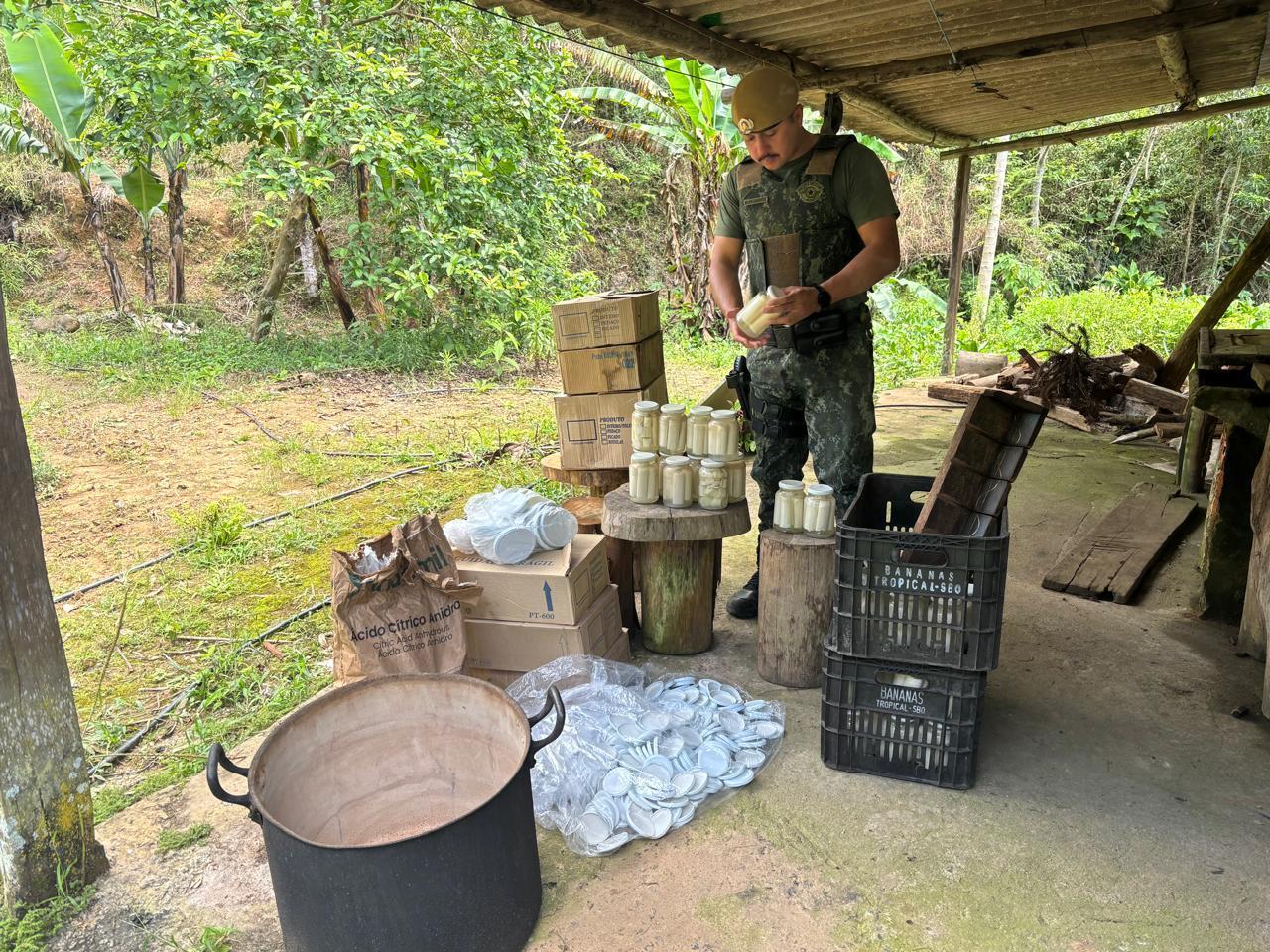 Polícia Militar Ambiental apreendeu as mercadorias