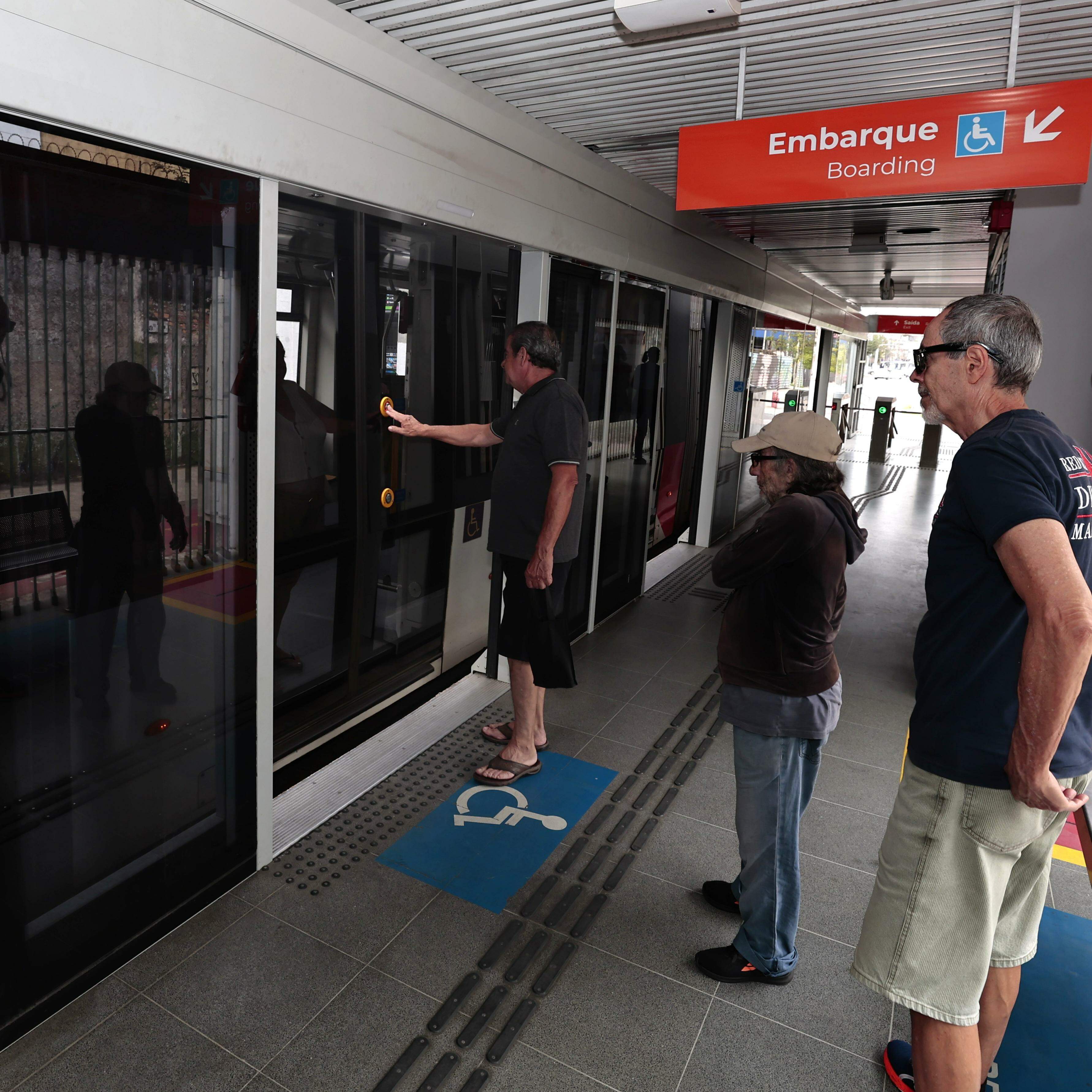 BR Mobilidade informa que os trabalhos nas 12 paradas entre as estações Conselheiro Nébias e Valongo terminarão até o final deste ano