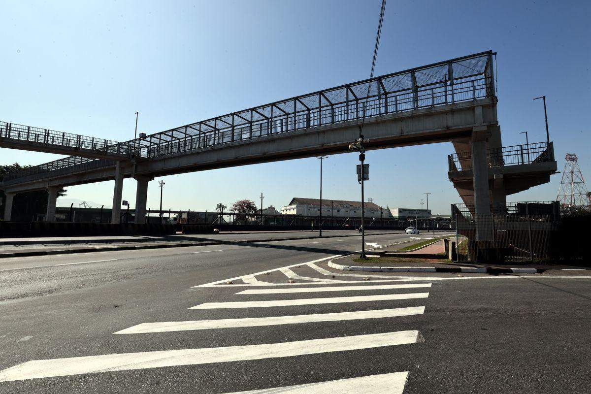 Acidente aconteceu entre a Passarela da Santa e a Avenida Senador Dantas