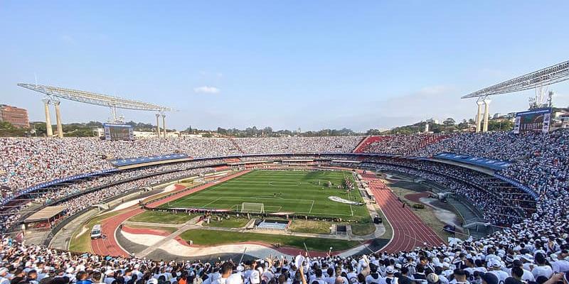 O Santos deve voltar a jogar como mandante no MorumBis, contra o Grêmio, provavelmente no dia 23 de novembro