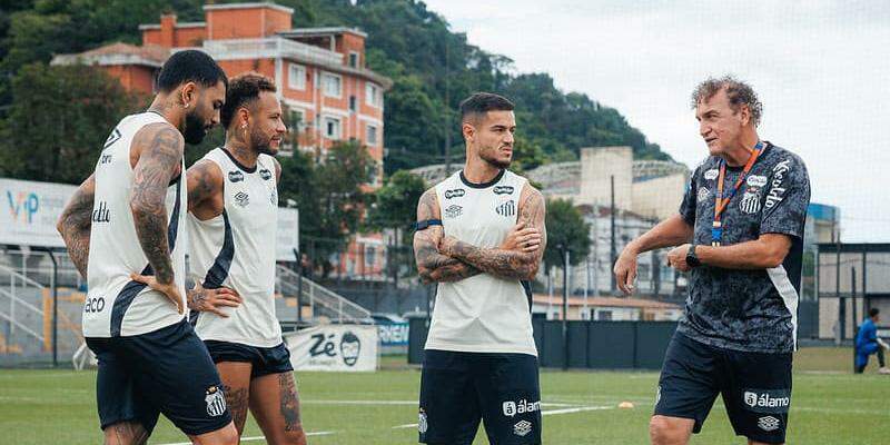 Assim como Gabigol, Neymar e Philippe Coutinho, o técnico Cuca tem contrato com o Santos até o final do ano