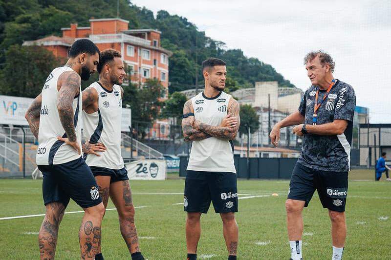 Assim como Gabigol, Neymar e Philippe Coutinho, o técnico Cuca tem contrato com o Santos até o final do ano