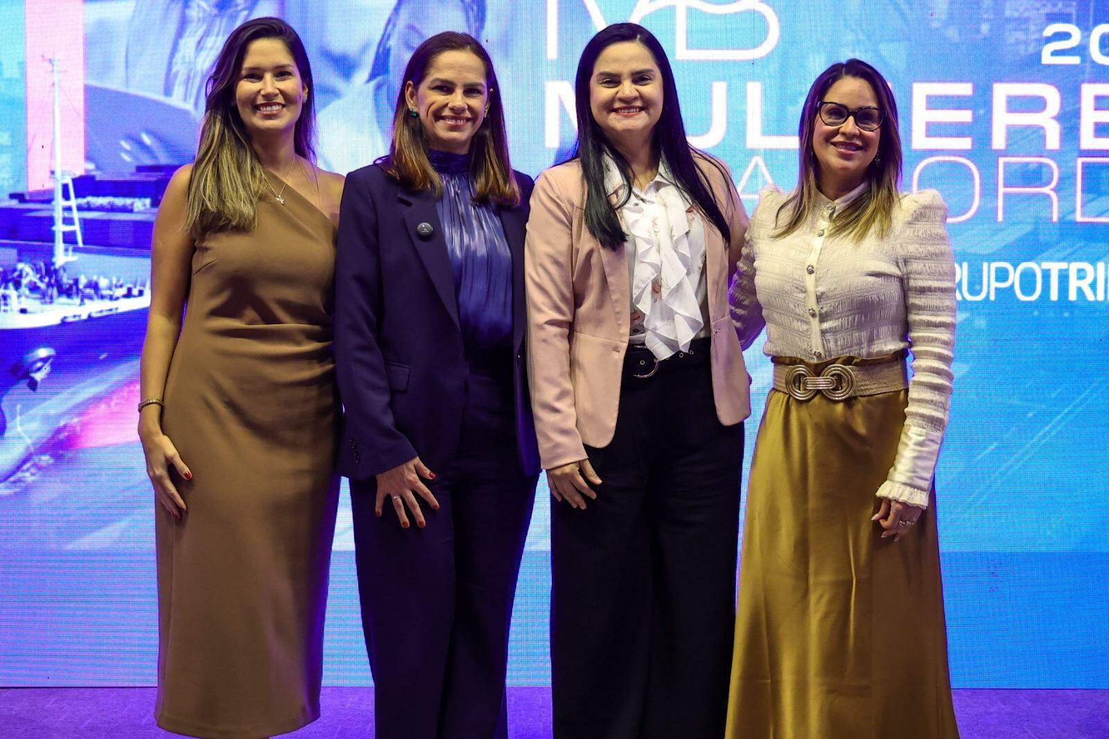 Rebecca Ferreira moderated a panel discussion with Adriana Pessotti, from VPorts, attorney Samara Gualberto, and Abeph director Gilmara Temóteo