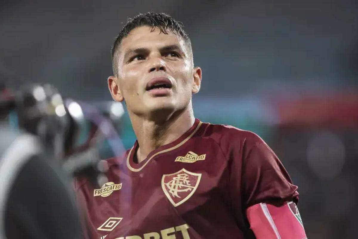 Thiago Silva minimiza erro de Nonato em eliminação da Libertadores: 'Alguém tem que errar'