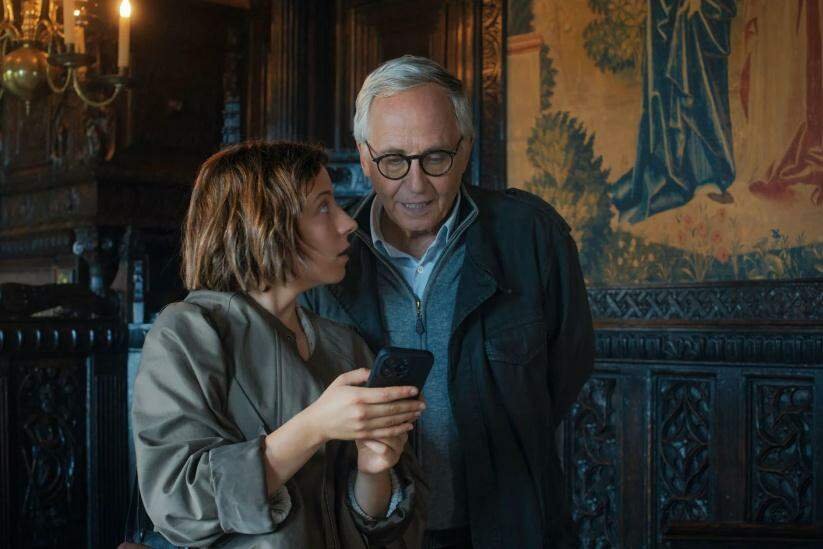 Victor, Como Hugo traz o ator Fabricio Luchini vivendo um personagem apaixonado pelo escritor francês