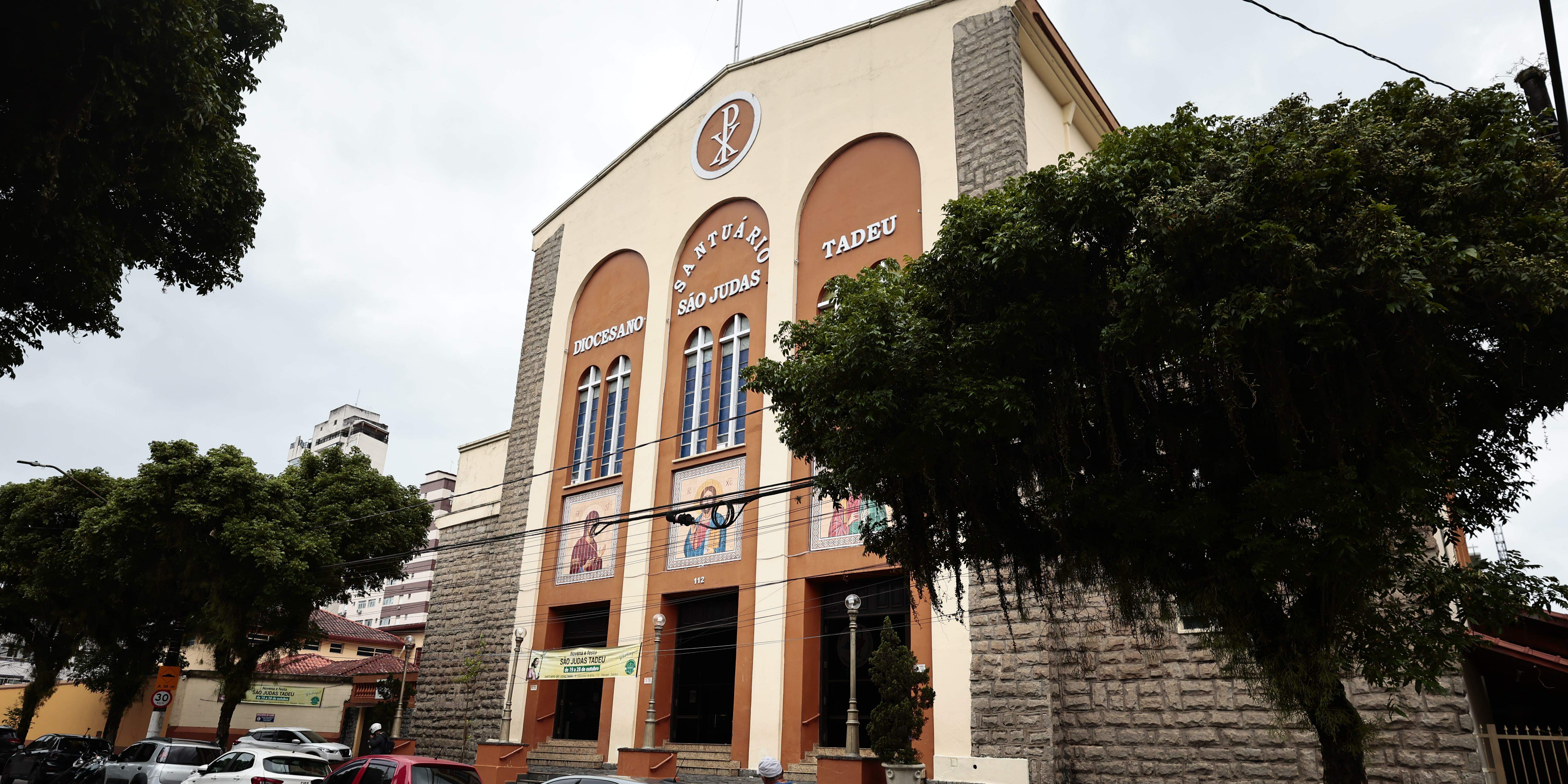 Santuário São Judas Tadeu fica na R. Saturnino de Brito, 112, Marapé