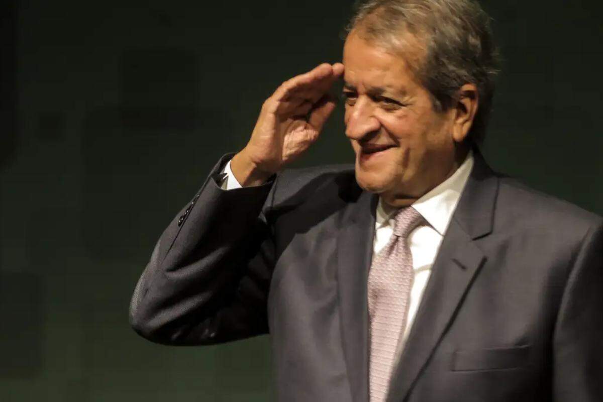 PL, partido de Flávio, reconhece vitória de Lula nas eleições