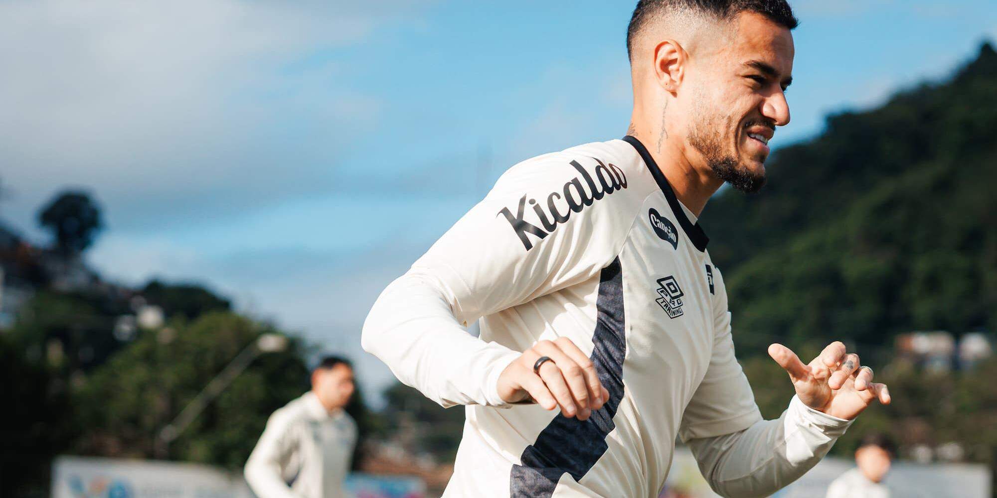 Na ausência de Neymar, Philippe Coutinho será o encarregado de armar o meio-campo santista