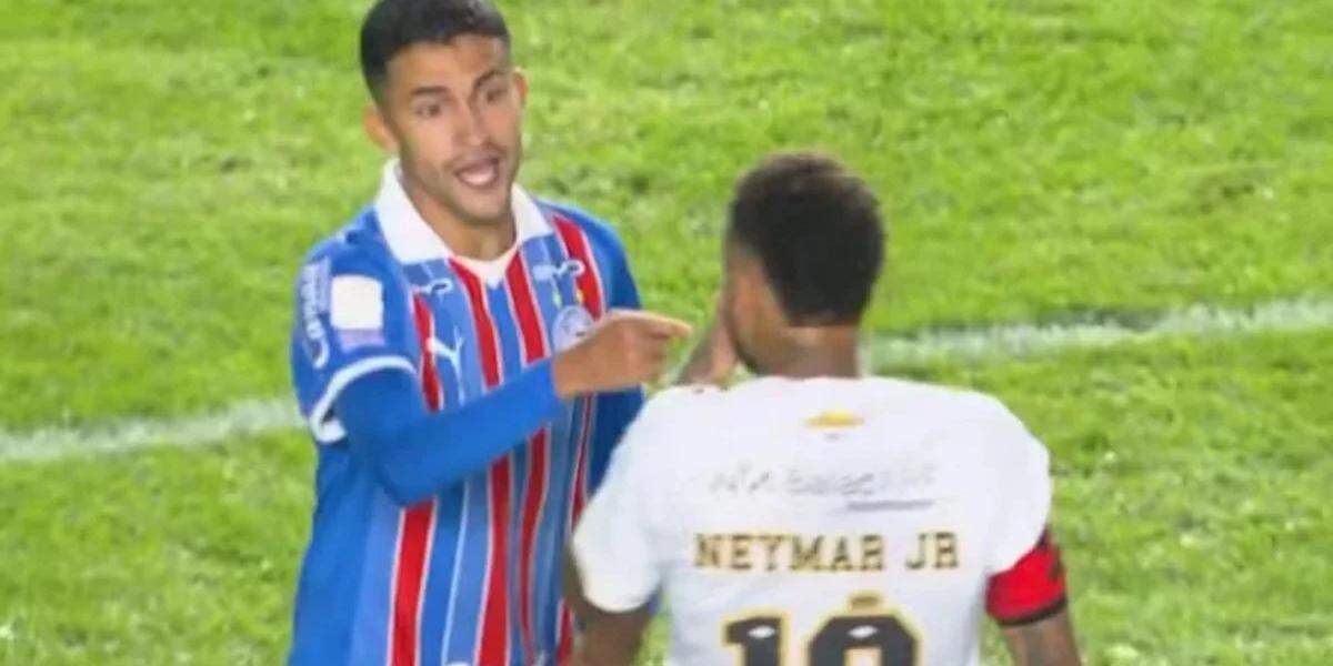 Neymar aparece em discussão com Rodrigo Nestor, do Bahia, durante partida pelo Campeonato Brasileiro