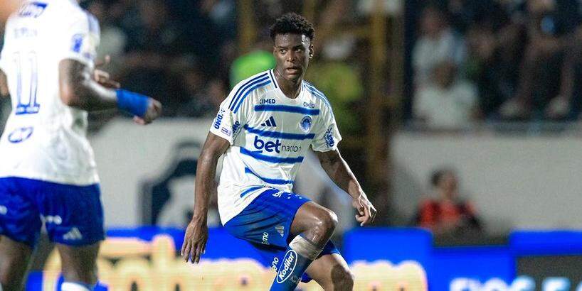 Zagueiro de São Vicente, que joga no Cruzeiro, foi bastante elogiado pelo técnico da Seleção Brasileira
