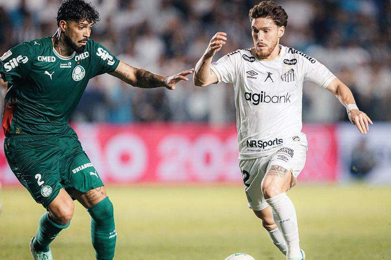 Rollheiser é um dos dez jogadores que estão pendurados com dois cartões amarelos no Peixe