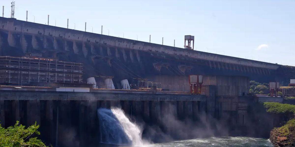 Contas de energia não sofrem cobrança extra pelo segundo mês
