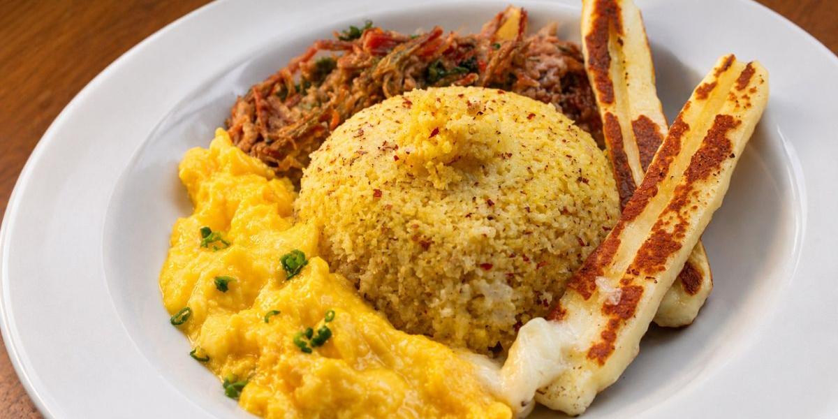 Chef Giovanna Quadrini é autora do cuscuz nordestino, com carne-seca
