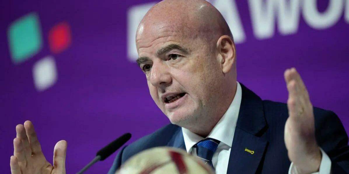 O presidente queria instituir a Fifa Foward Enterprises (FFE), uma empresa que teria 20% de suas ações vendidas e ficaria responsável por administrar os direitos comerciais de competições da Fifa