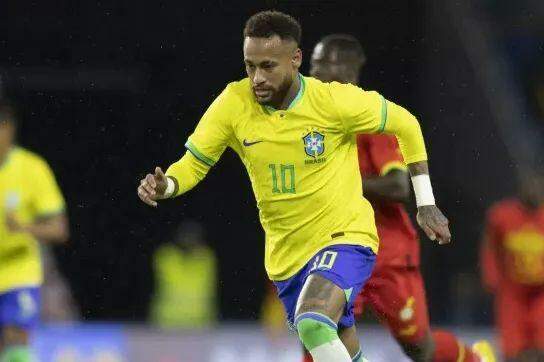 Neymar está na pré-lista de Carlo Ancelotti para a Copa do Mundo; Estêvão fica de fora